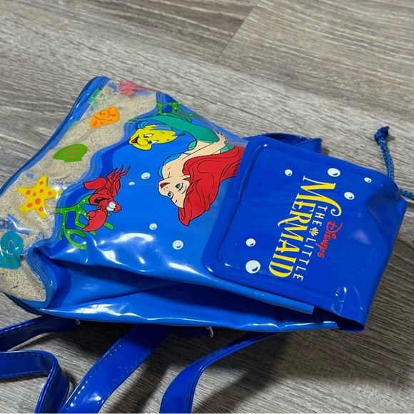 Vintage The Little Mermaid Mini Backpack – 90s Disney Ariel Bag sand vinyl - Picture 5 of 9